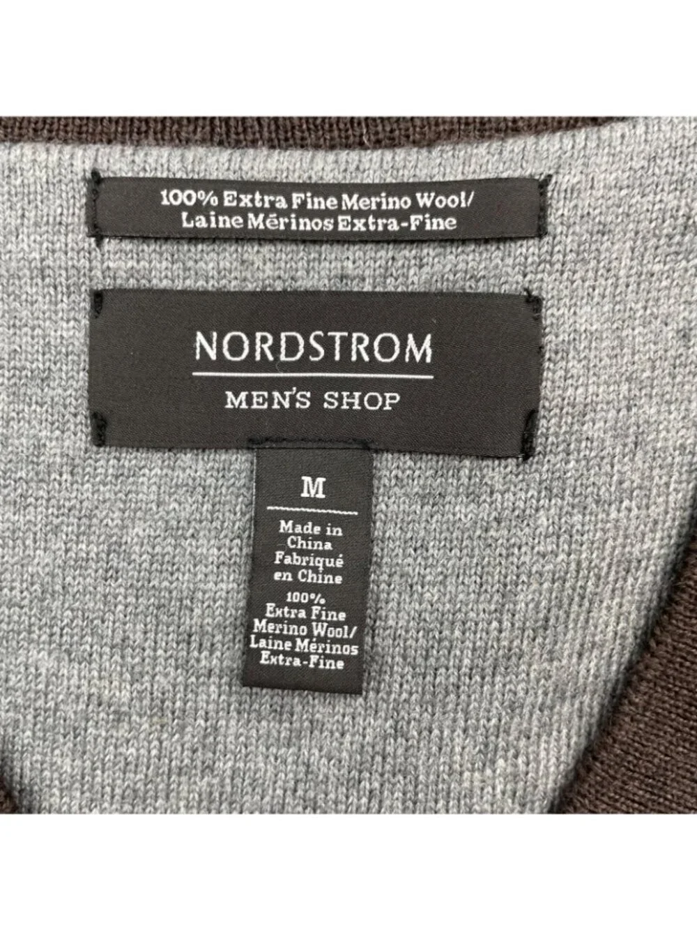 Nordstrom Men's 100% Wool V-Neck Pullover Sweater Brown • Medium_3